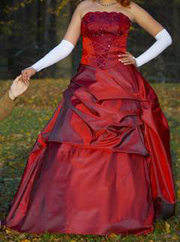 свадебное платье красное (винное)