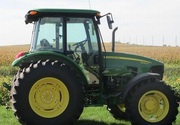трактор John Deere модели 5095M