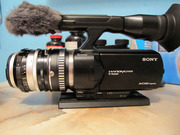 Видеокамера Sony NEX-VG20 с объективом