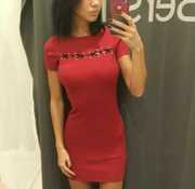 Бардовое красивое платье 